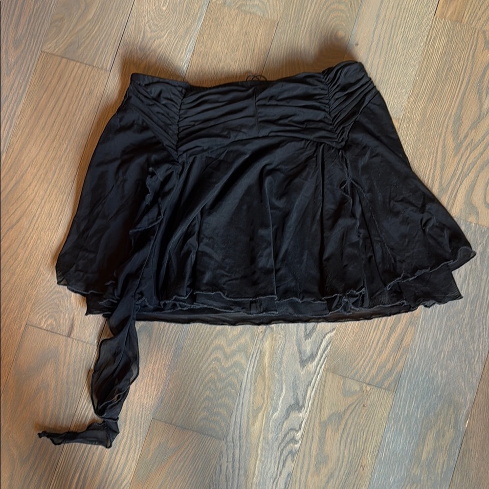 Princess Polly Black Mini Skirt NEW